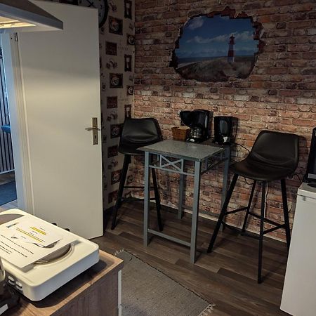 Ferienwohnung Apartment Wilhelmshaven Inselviertel In Bester Lage - Selbstaendiger Check In Moeglich Luaran gambar